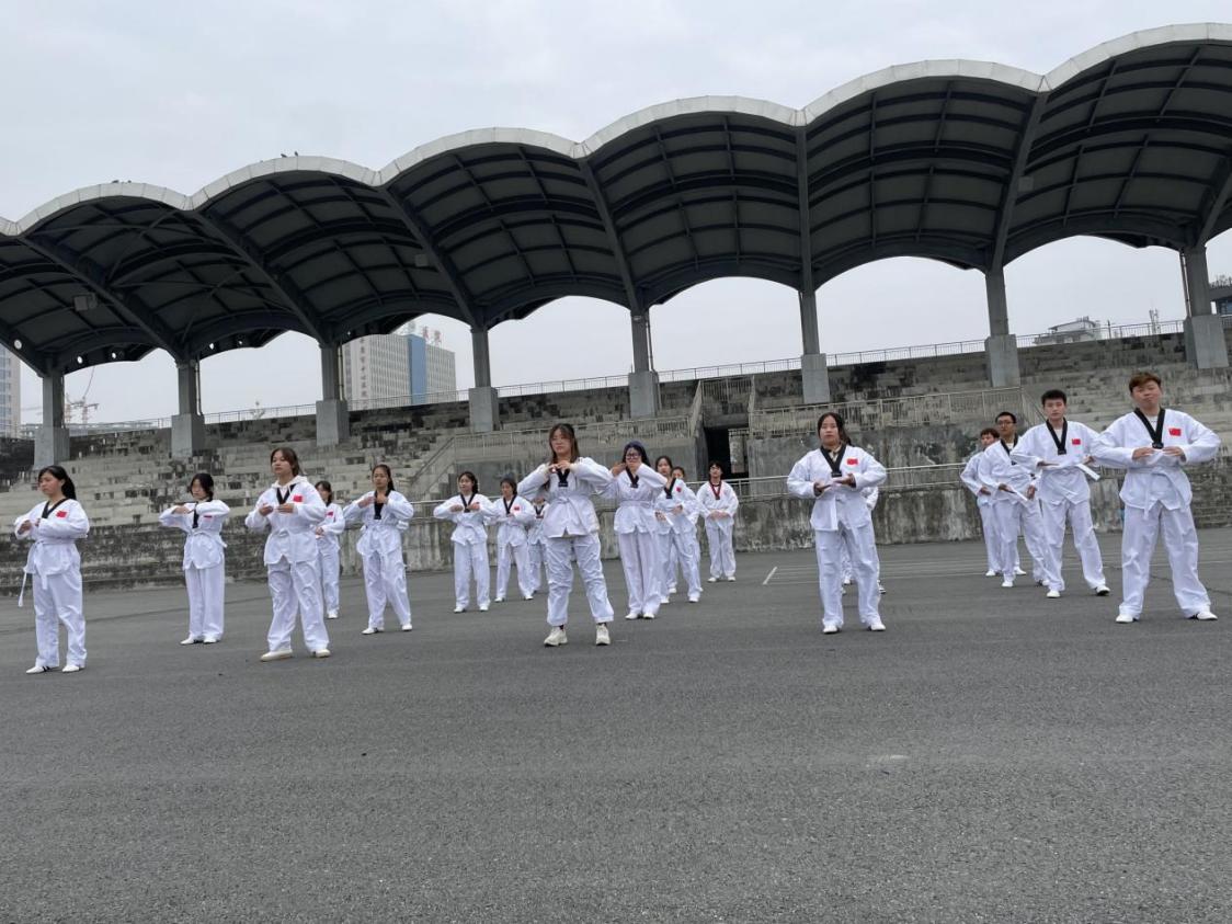 1638102498602 1638102498602